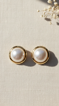 Classic pearl stud earrings, Vintage Style Pearl Studs, Elegant Gold Pearl Studs