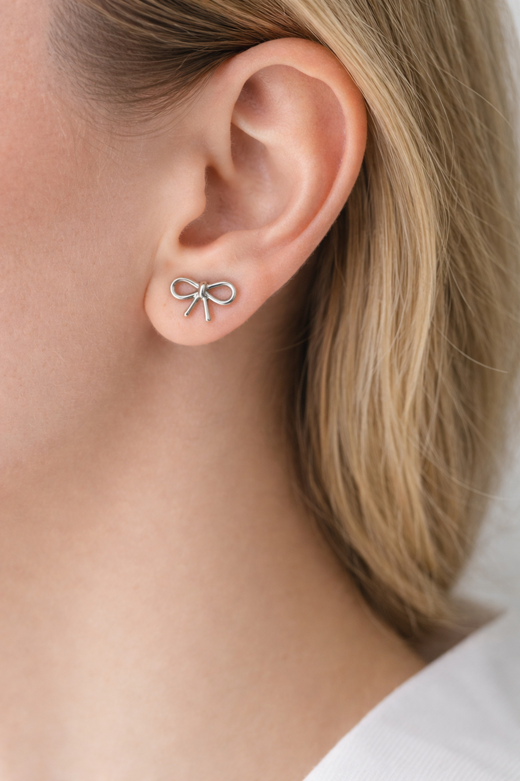 Dainty Sterling Silver Bow Earrings, Minimal Sterling Silver Knot Studs, Delicate Sterling Silver Bow Earrings