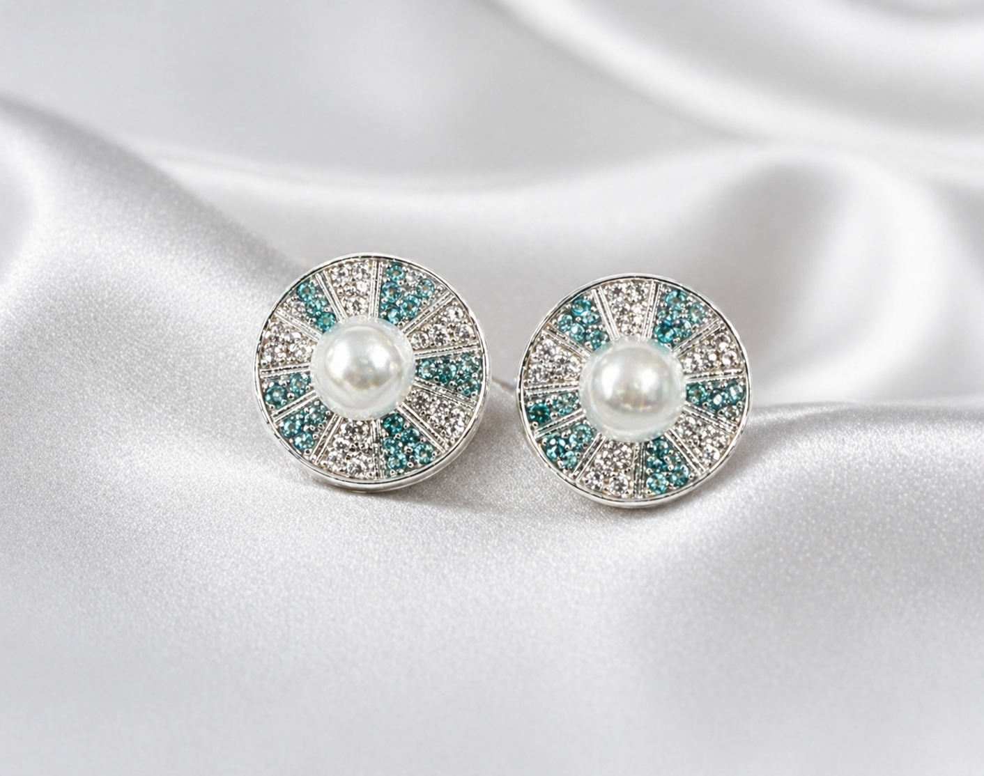 Vintage Style Pearl Earrings, Elegant Pearl Statement Earrings, Glam Pearl Designer Earrings