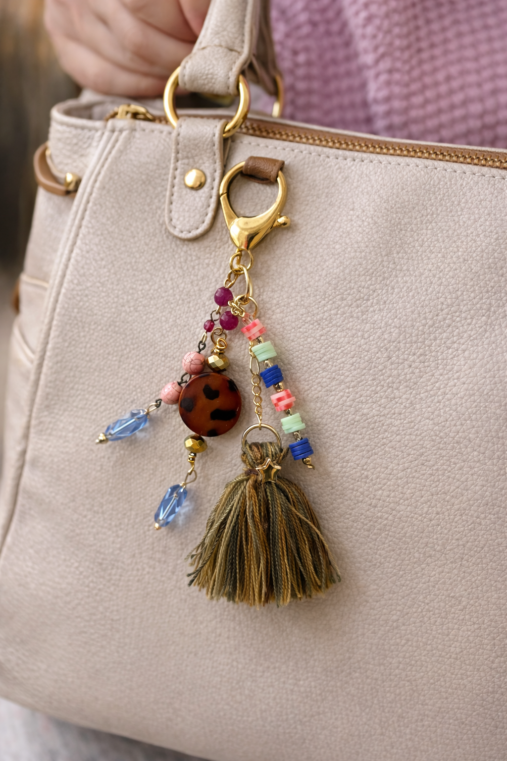 Keychain for  Girls, Keychain for Teenager, Keychain for women.